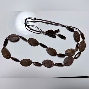 🧚🏻‍♀️ Vintage 1970s Coconut Shell & Lucite Lariat Necklace Boho Adjustable 🥥